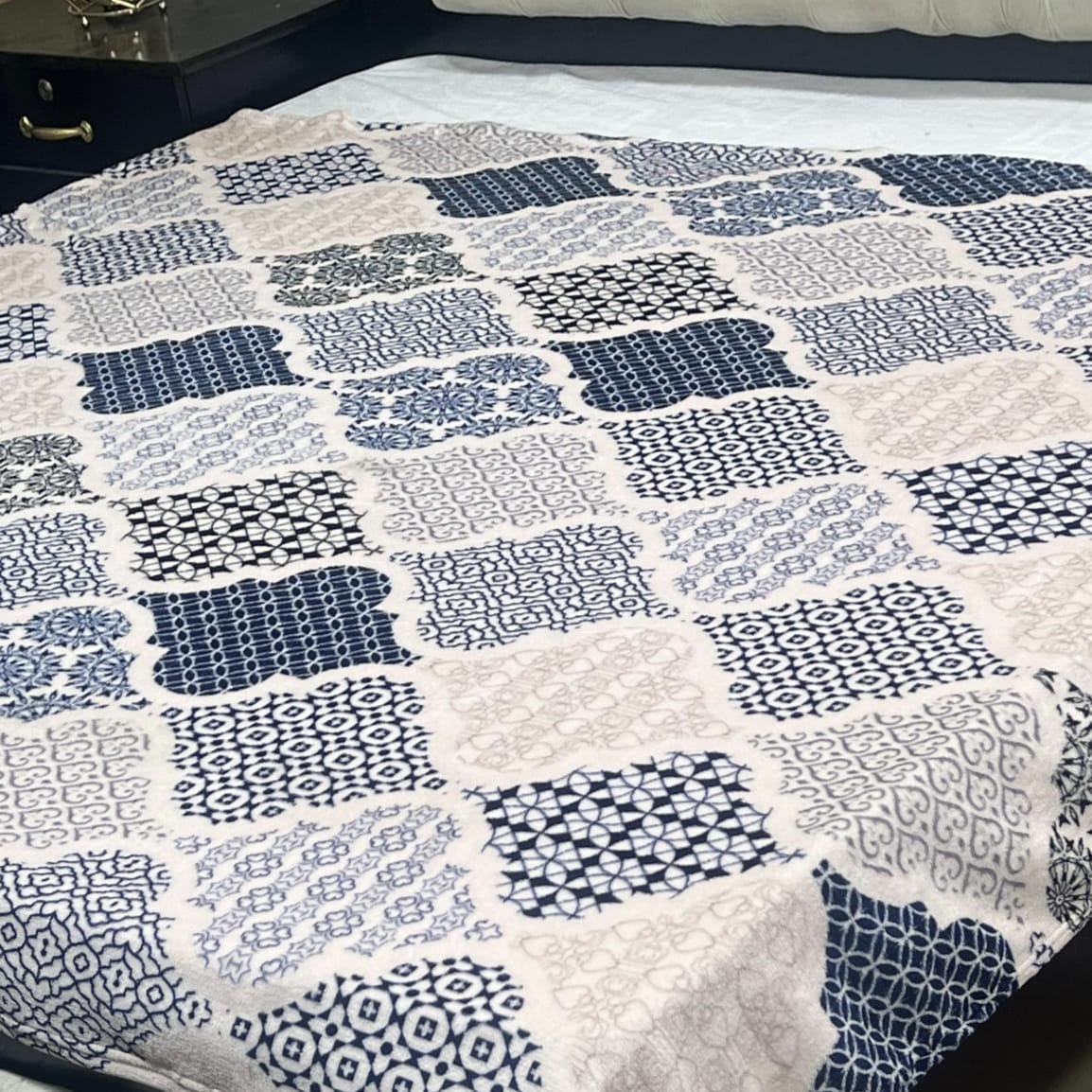 Double Bed AC Blanket Soft Fleece Comfort | Design 13