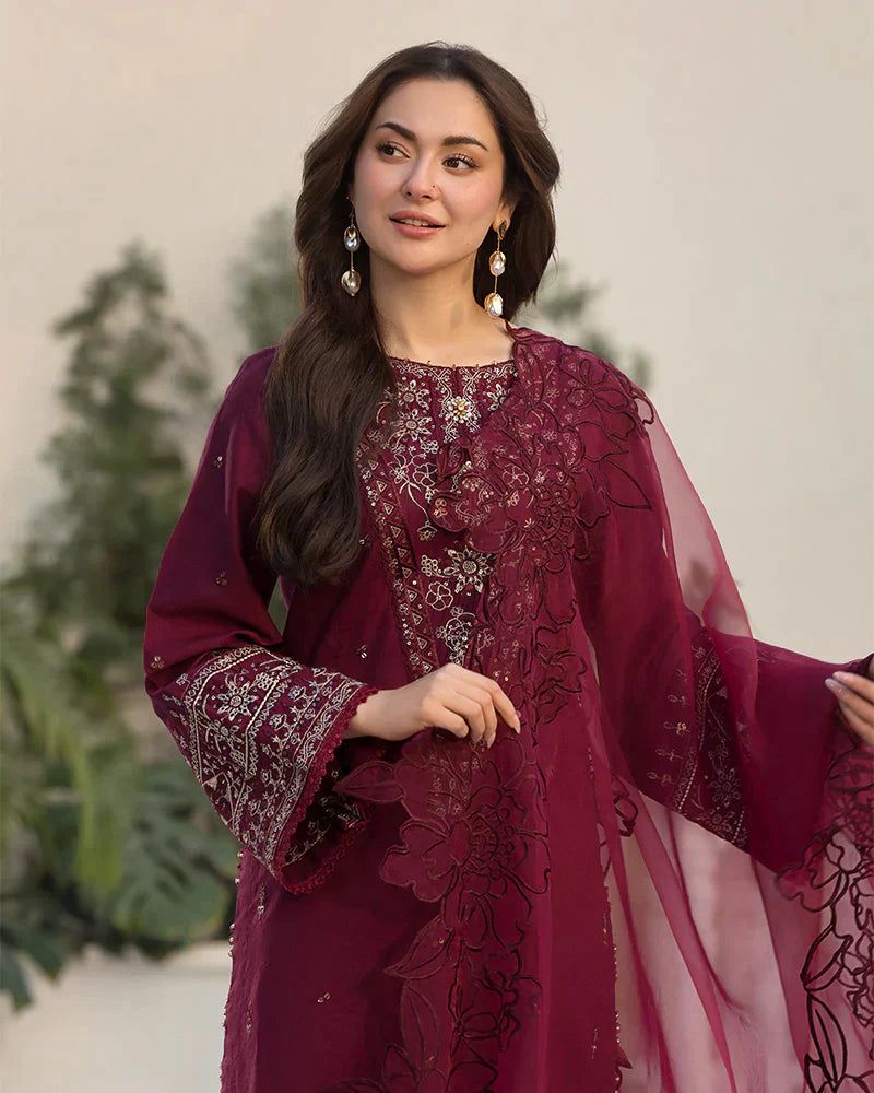 3PC Chikankari Lawn Embroidered Suit – Hania Amer Collection