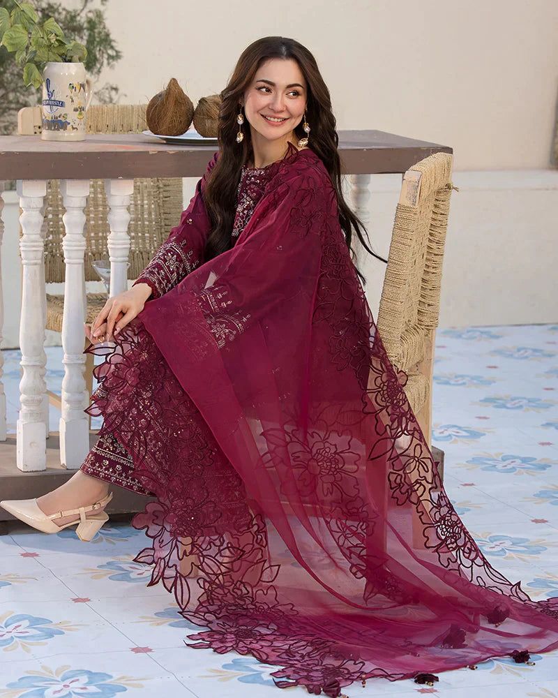 3PC Chikankari Lawn Embroidered Suit – Hania Amer Collection