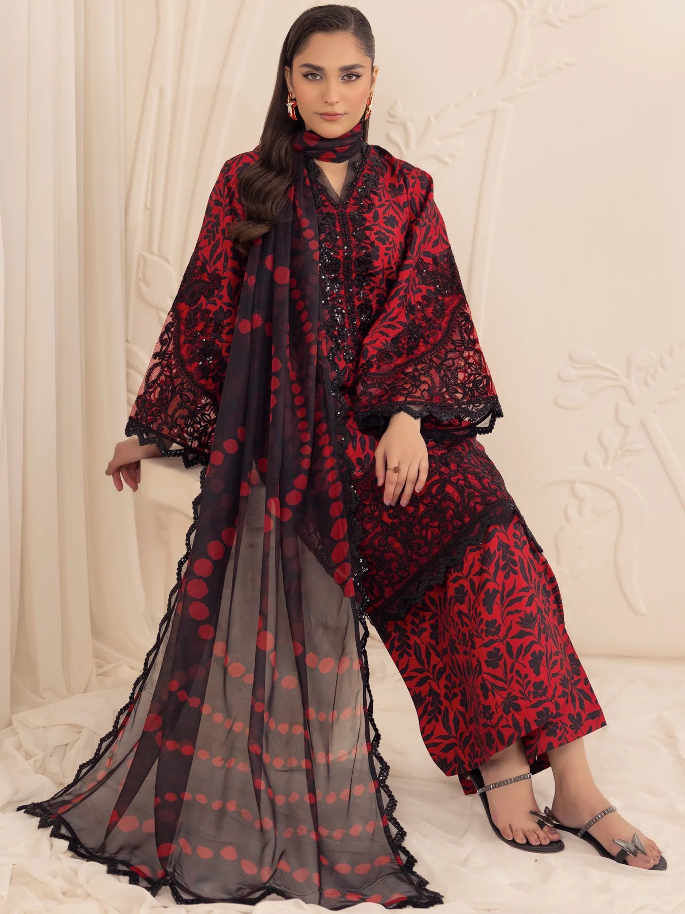 Floral Elegance Embroidered Printed Linen 3-pc