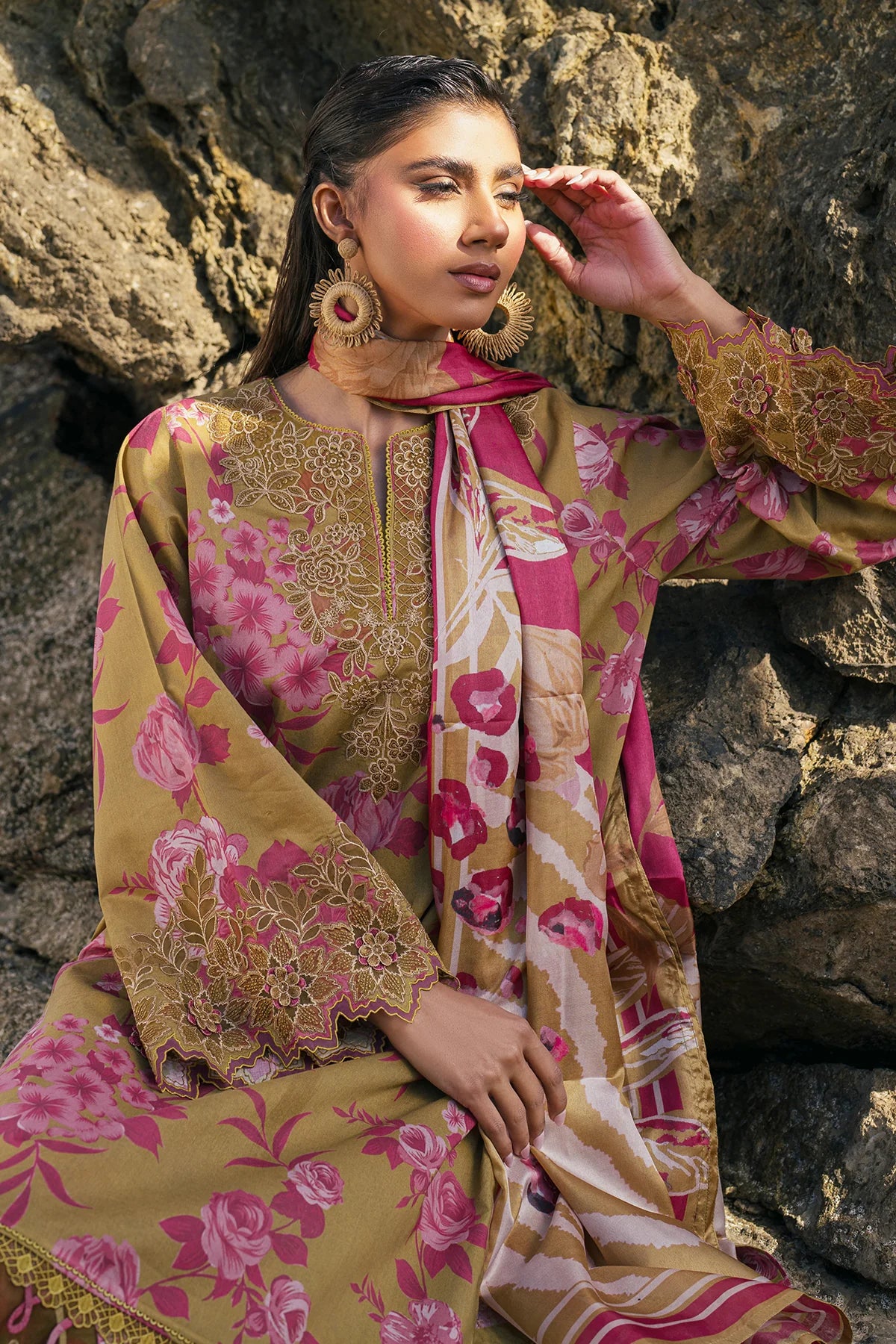 Baroque Embroidered Floral Lawn Ensemble – 3-Piece Suit