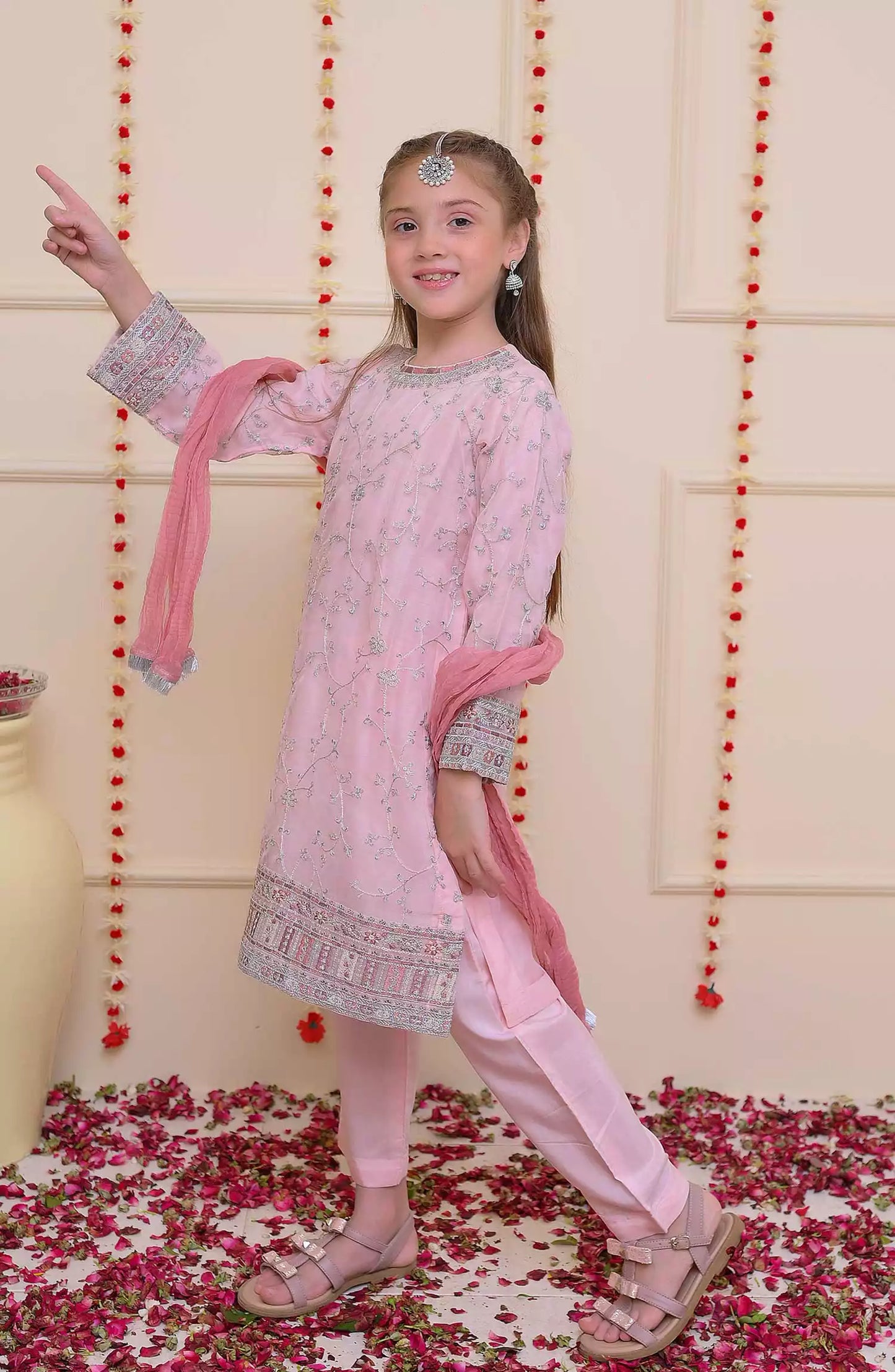 Kids 3PC Embroidered Lawn Dress With Net Dupatta